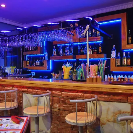 Otel George & Dragon Marmaris