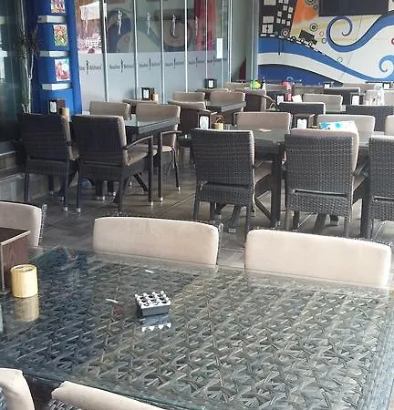 Ξενοδοχείο George & Dragon 3*